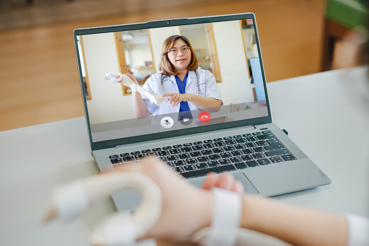 ỨNG DỤNG YSALUS KẾT NỐI BÁC SĨ MỌI LÚC, MỌI NƠI