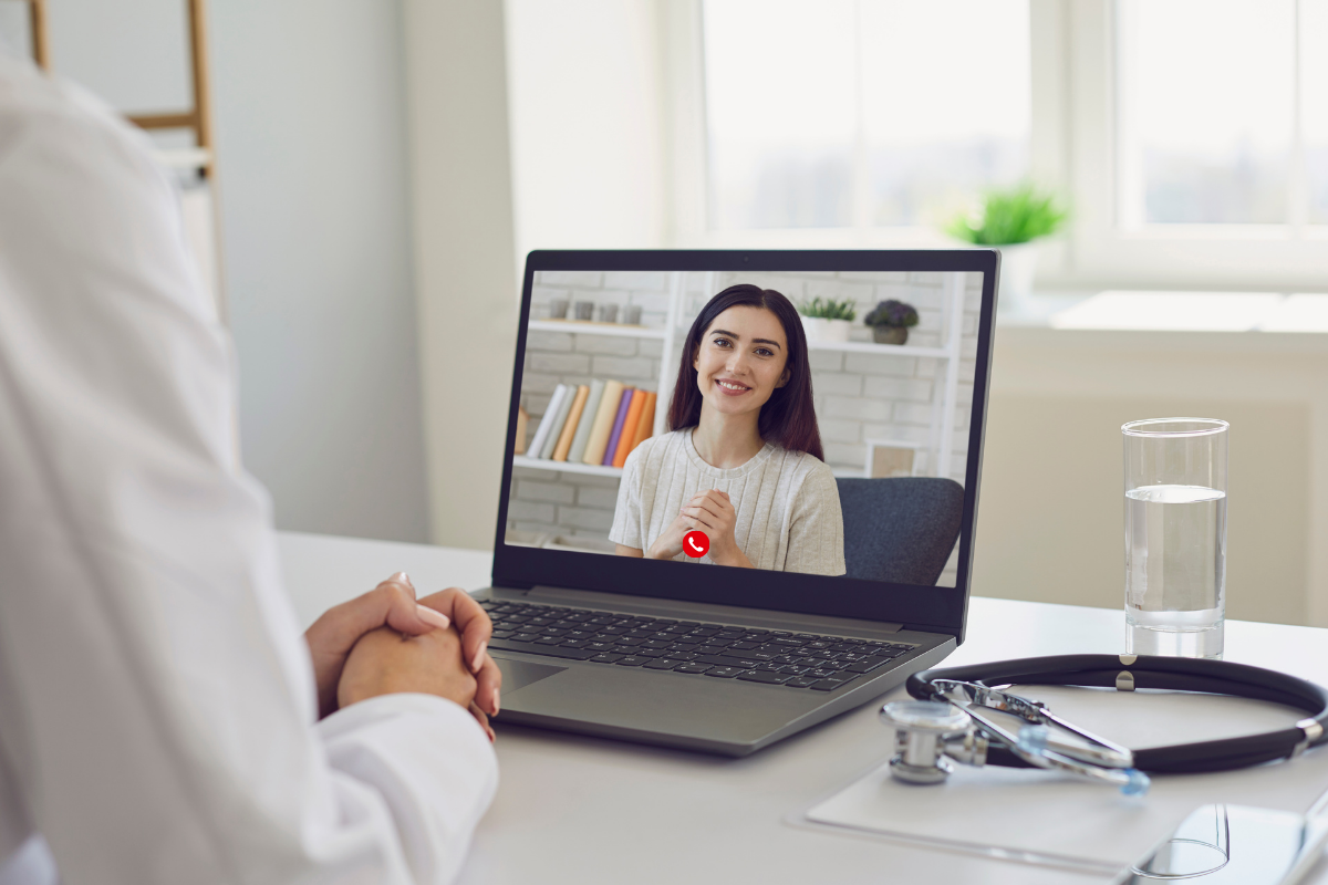 KHÁM BỆNH ONLINE CÓ ĐƯỢC BẢO HIỂM Y TẾ HỖ TRỢ KHÔNG?