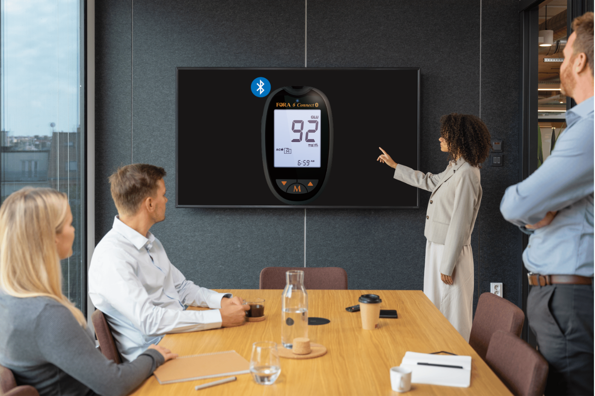 Kiểm tra axit uric tại nhà trong 15 giây với máy đo đa thông số Fora 6 Connect.